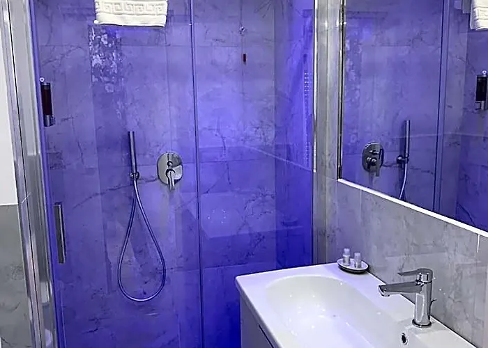 Oda ve Kahvaltı Caos Calmo